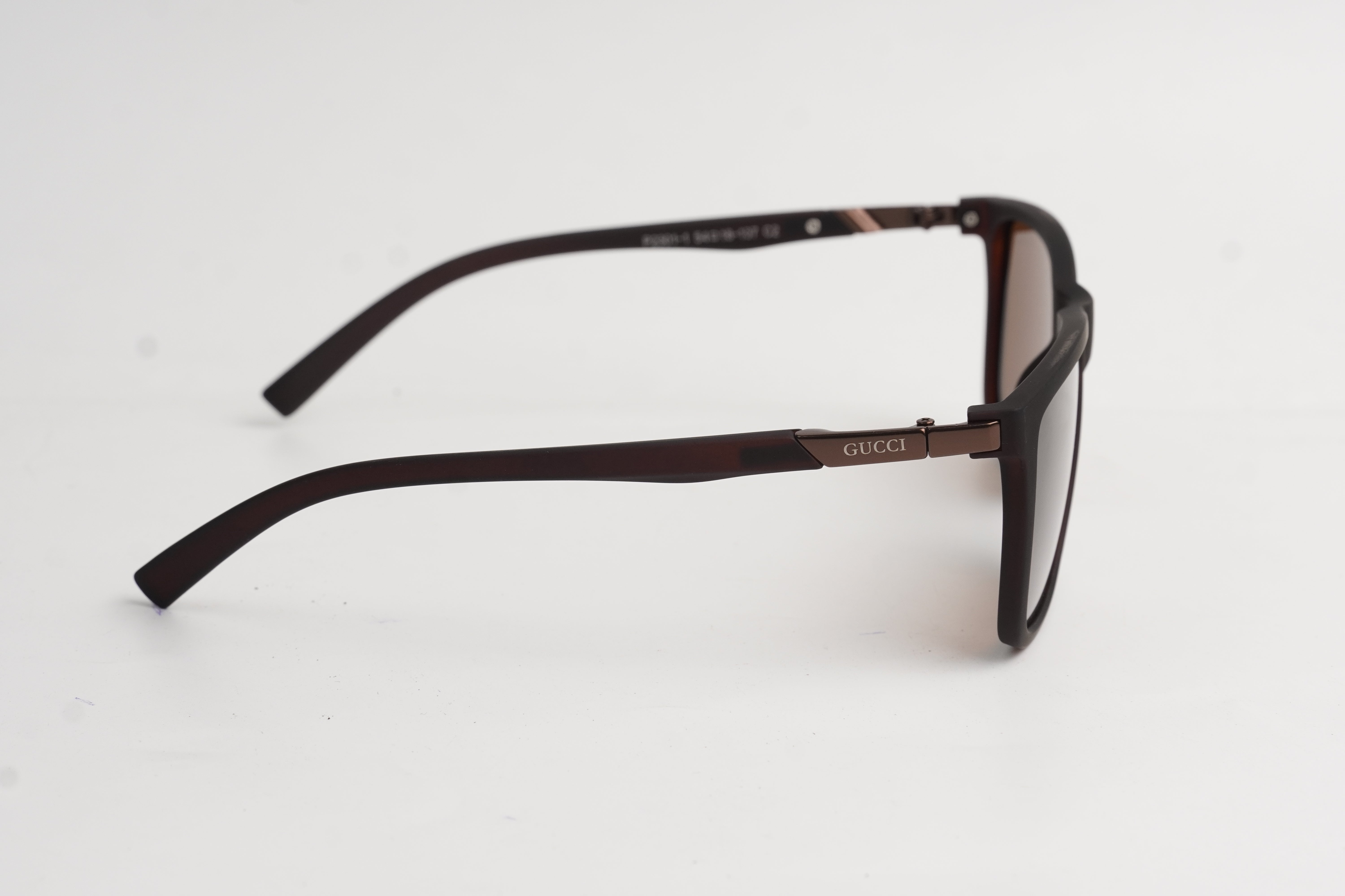 Gucci-P2301-Rectangle-plastic-Sunglasses