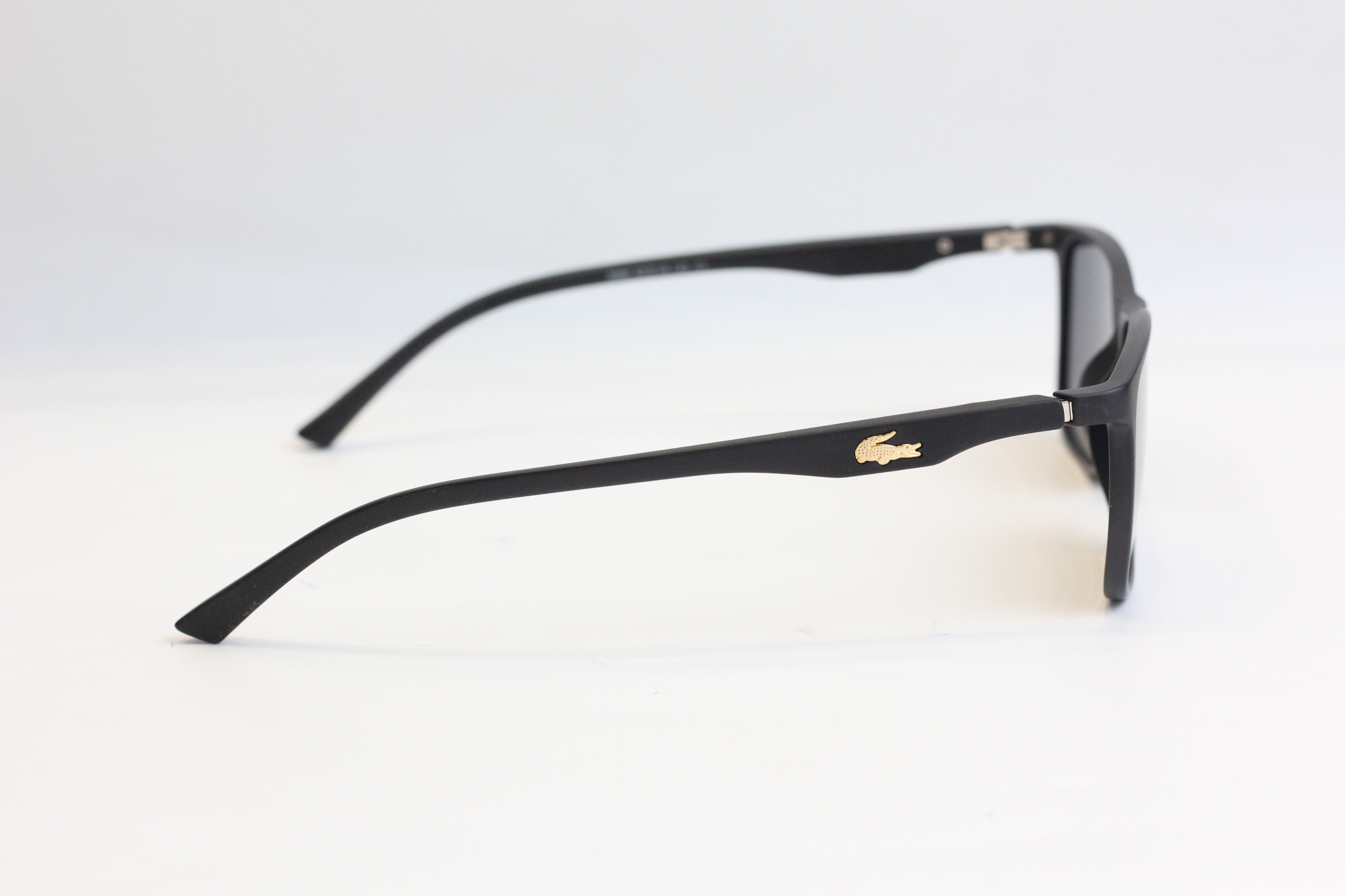 Lacoste-0055-Polarized-TR-Black-Small-Rectangle